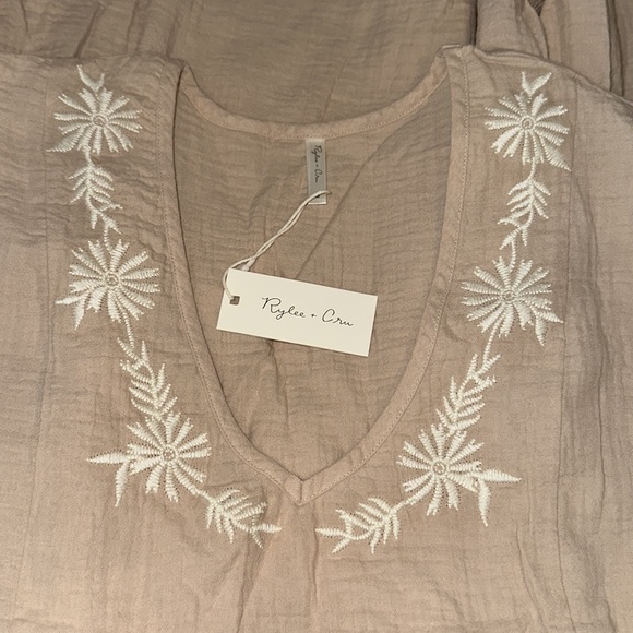 Rylee + Cru Women's Avery Shell Dress - Picture 3 of 3